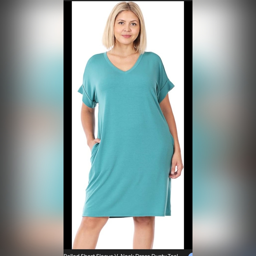 Zenana Outfitters V-Neck Short Sleeve Dress